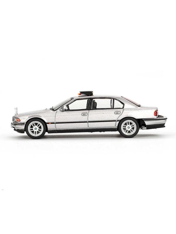 BMW 750IL - TOMARROW NEVER DIES-007 - Görsel 3