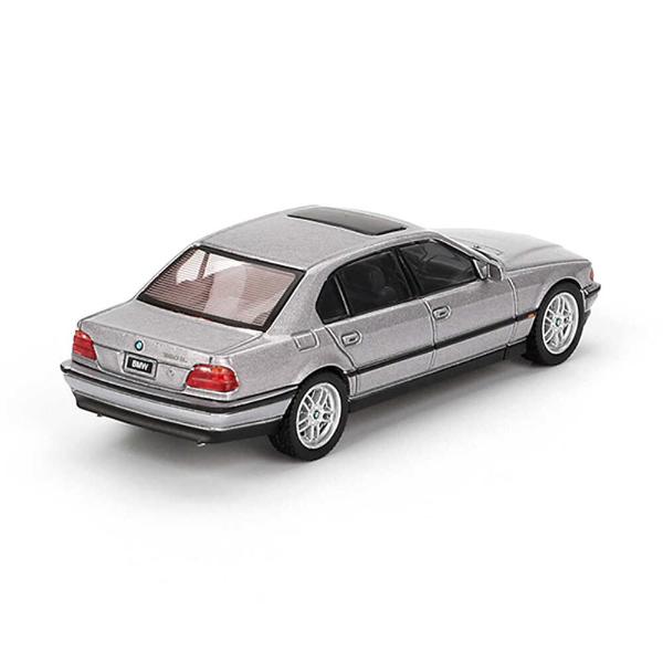 BMW 750IL - Aspen Silver Metallic - 792 - Görsel 3