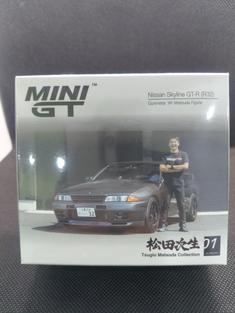 NISSAN SKYLINE GT R R32 GUNMETAL W MATSUDA FIGURE 698 ProZone Oyuncak